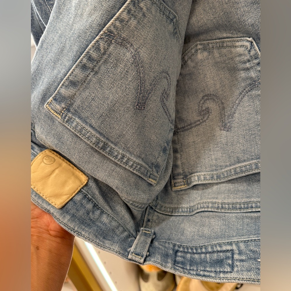 AG Saige Wide Leg Crop Panel Jean - Picture 3 of 6
